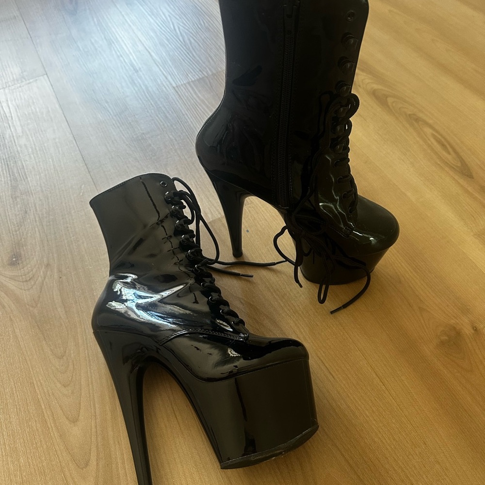 Pleaser Shiny Black Lace-Up Platform Heels - Picture 2 of 2